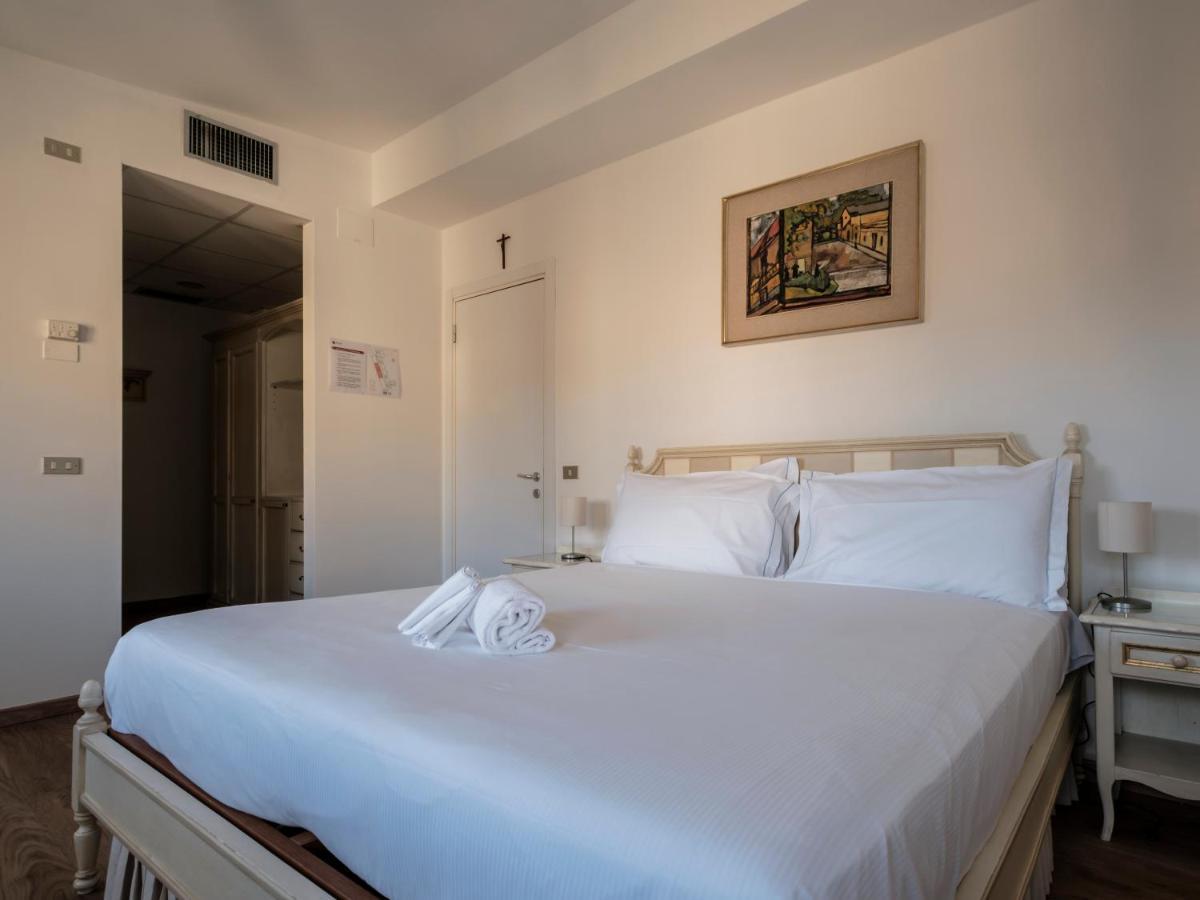 Resart Iacomus Hotell Bologna Eksteriør bilde